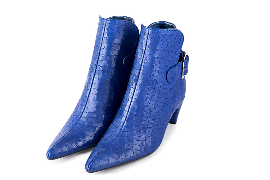 Electric blue women's ankle boots with buckles at the back. Tapered toe. Medium slim heel. Front view - Florence KOOIJMAN